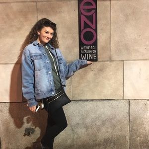 Meet your Posher, Abby